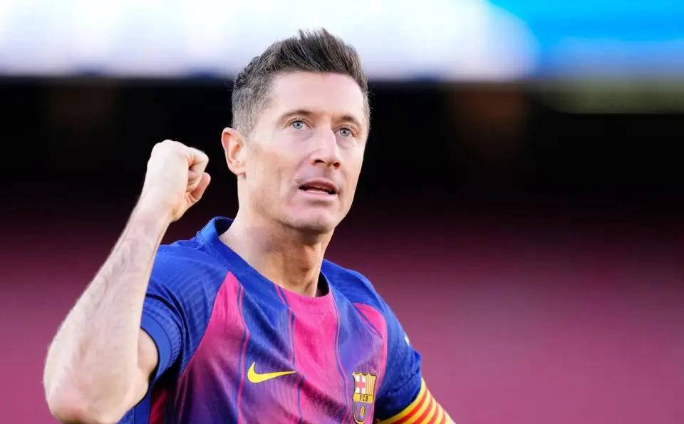 西甲榜首遭遇惨败，巴塞罗那0-4不敌马竞，国王杯决赛希望黯淡